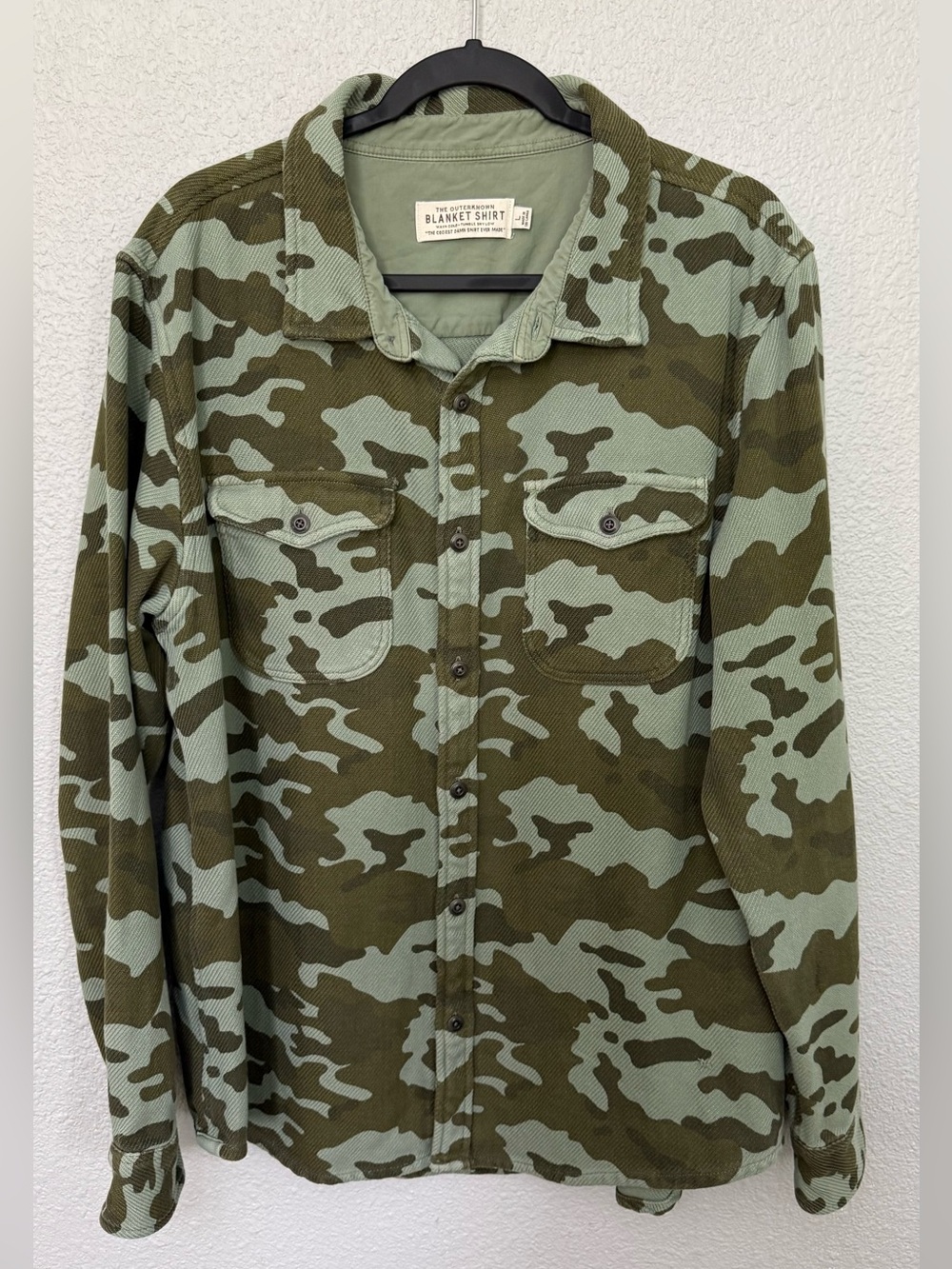 Outerknown | The Camo Blanket Long Sleeve Shirt | 100% Organic Cotton | Large
